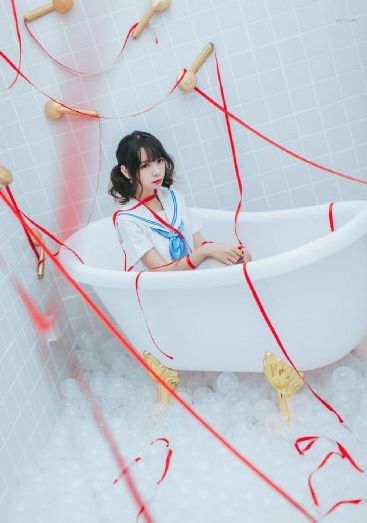 三级大乳奶理伦电影牧群