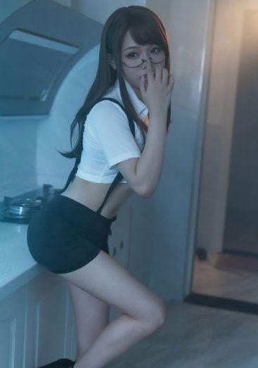 韩国电影年轻的阿姨